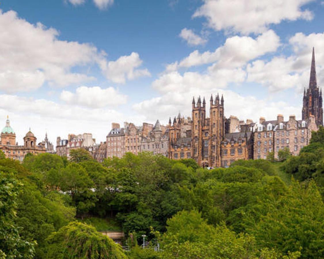 Lovely Studio In Unique Edinburgh Area, Old Town ภายนอก รูปภาพ